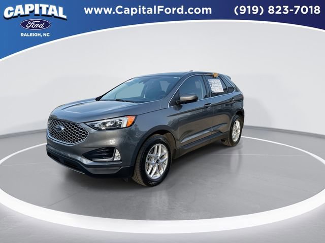 Certified 2023 Ford Edge SEL w/ Convenience Package image 2