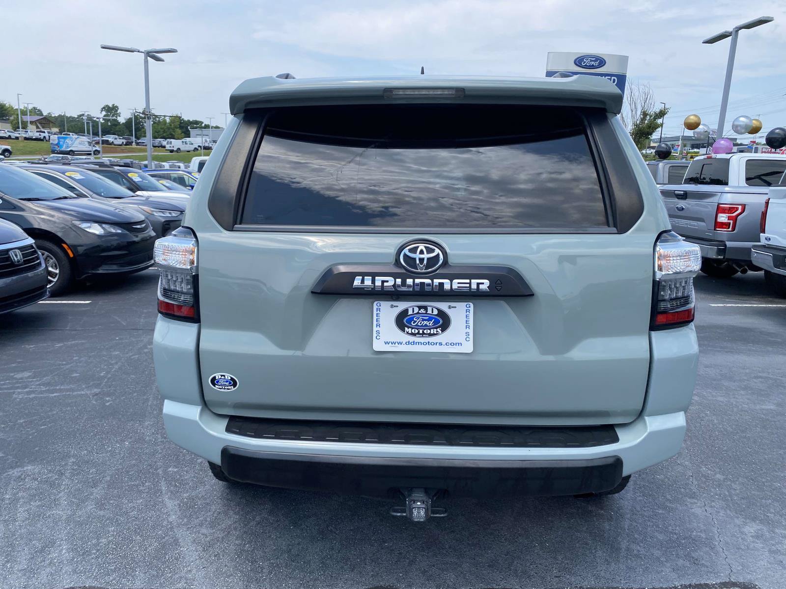 Used 2023 Toyota 4Runner TRD Off-Road Premium w/ Off Road Premium Plus Package AWD/4WD image 6