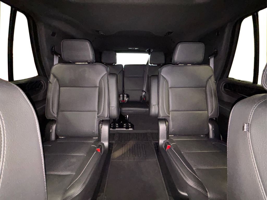 Used 2022 GMC Yukon Denali w/ Denali Premium Package AWD/4WD image 23