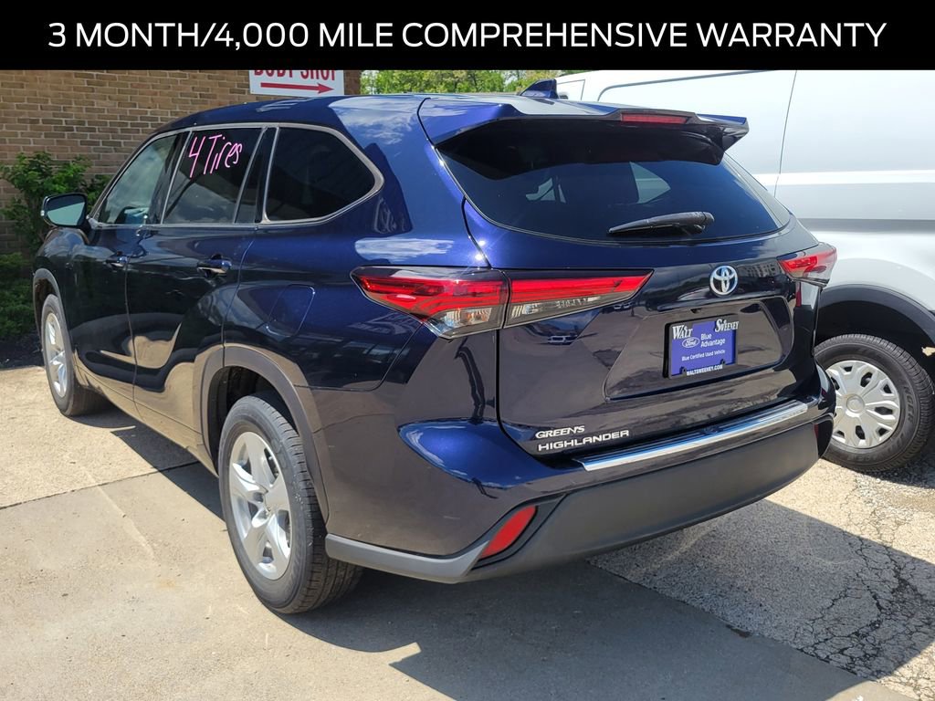 Used 2020 Toyota Highlander L FWD image 4