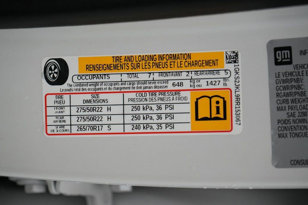 Used 2024 GMC Yukon XL Denali w/ Denali Reserve Package image 35