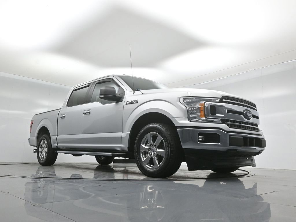 Certified 2018 Ford F150 XLT w/ Equipment Group 301A Mid image 5