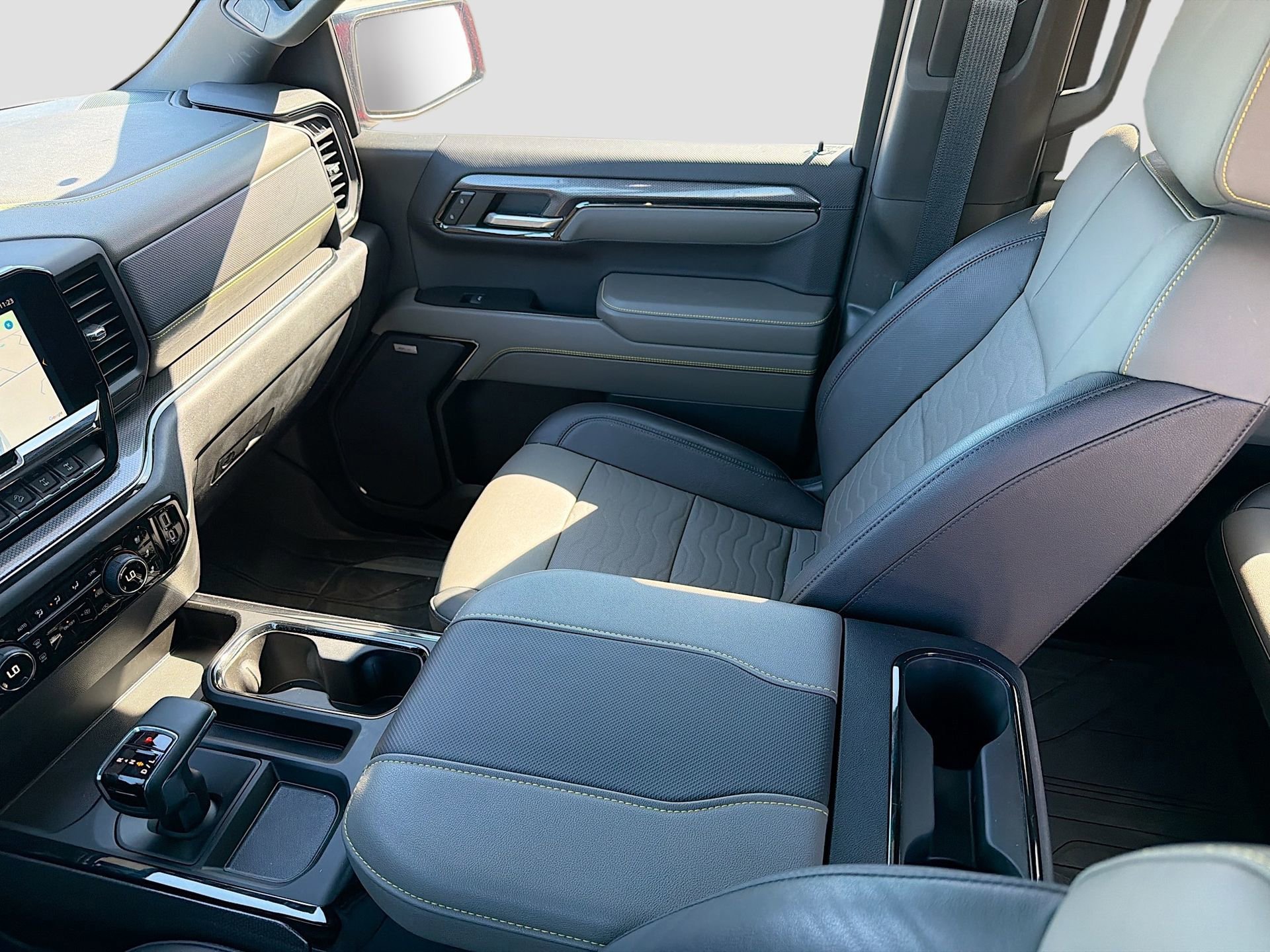 Used 2023 Chevrolet Silverado 1500 ZR2 w/ Technology Package image 29