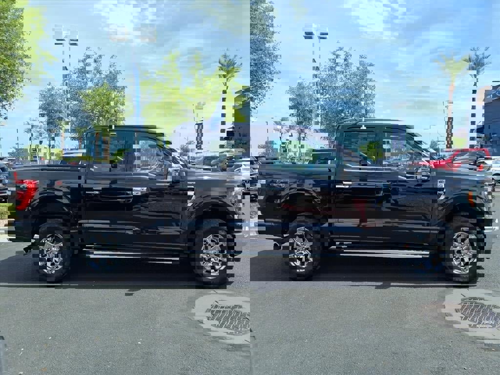 Certified 2022 Ford F150 Lariat w/ Equipment Group 502A High image 6