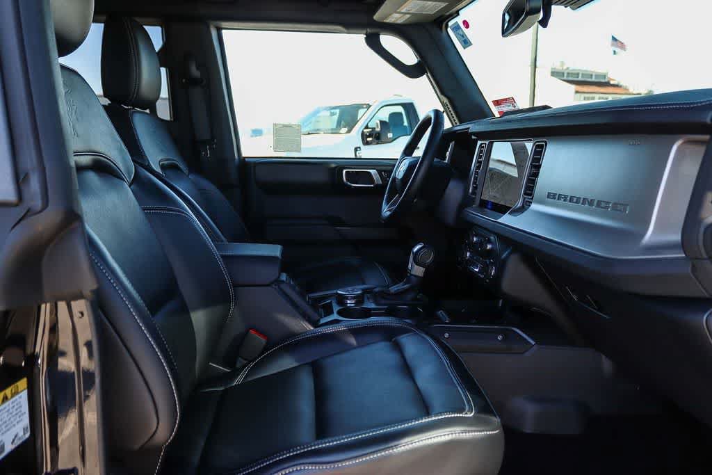 Certified 2026 Ford Bronco Outer Banks AWD/4WD image 16