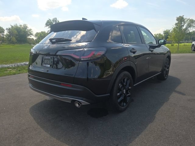 Used 2025 Honda HR-V Sport image 8
