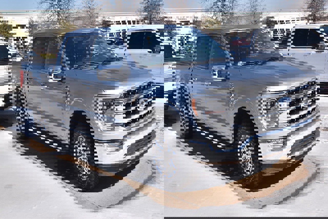 Certified 2021 Ford F150 Lariat w/ Equipment Group 502A High image 6