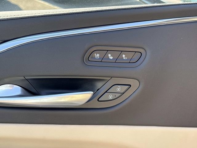 Used 2024 Cadillac Escalade ESV Premium Luxury w/ Performance Package image 25