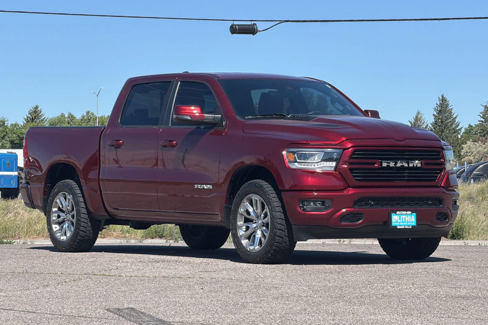 Used 2024 RAM 1500 Laramie AWD/4WD image 9