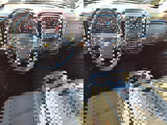 Used 2018 Chevrolet Silverado 1500 LT w/ All Star Edition image 10