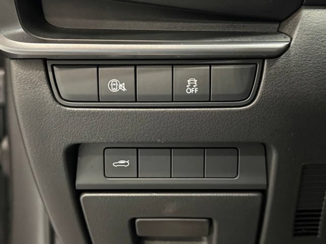 Used 2025 MAZDA MAZDA3 s FWD image 15