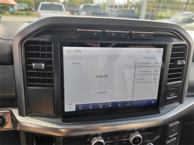 Certified 2022 Ford F150 Lariat w/ Equipment Group 502A High image 25