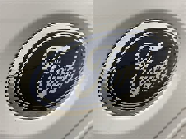 Certified 2021 Ford F150 XLT w/ Equipment Group 302A High image 27