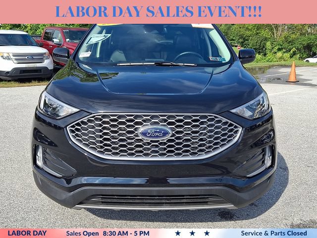 Certified 2024 Ford Edge SEL w/ Convenience Package AWD/4WD image 2
