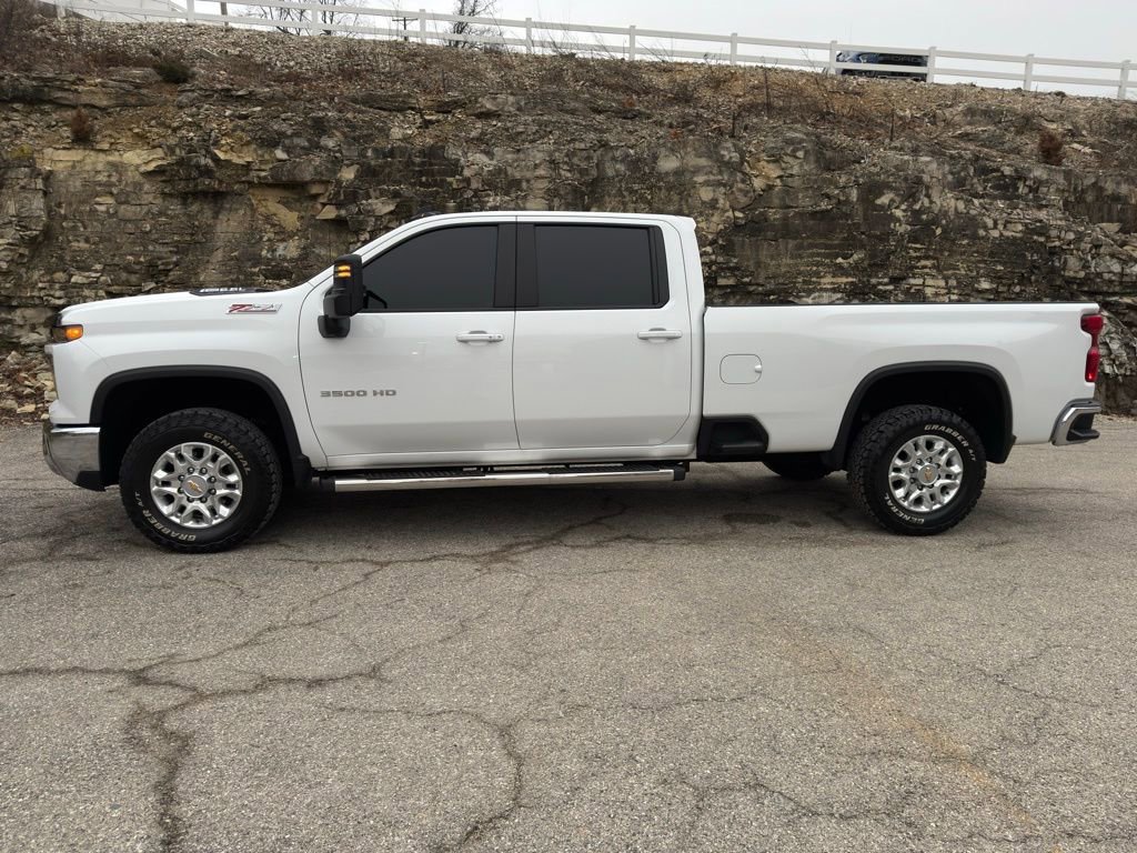Used 2024 Chevrolet Silverado 3500 LT w/ All Star Edition image 2