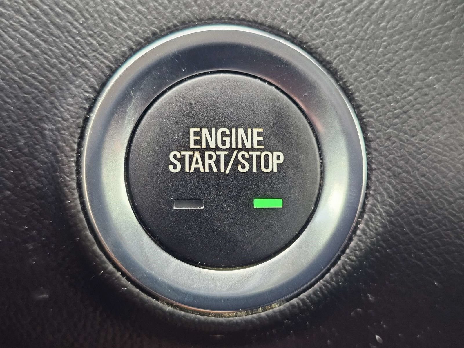 Used 2024 GMC Terrain SLE w/ Driver Convenience Package AWD/4WD image 29