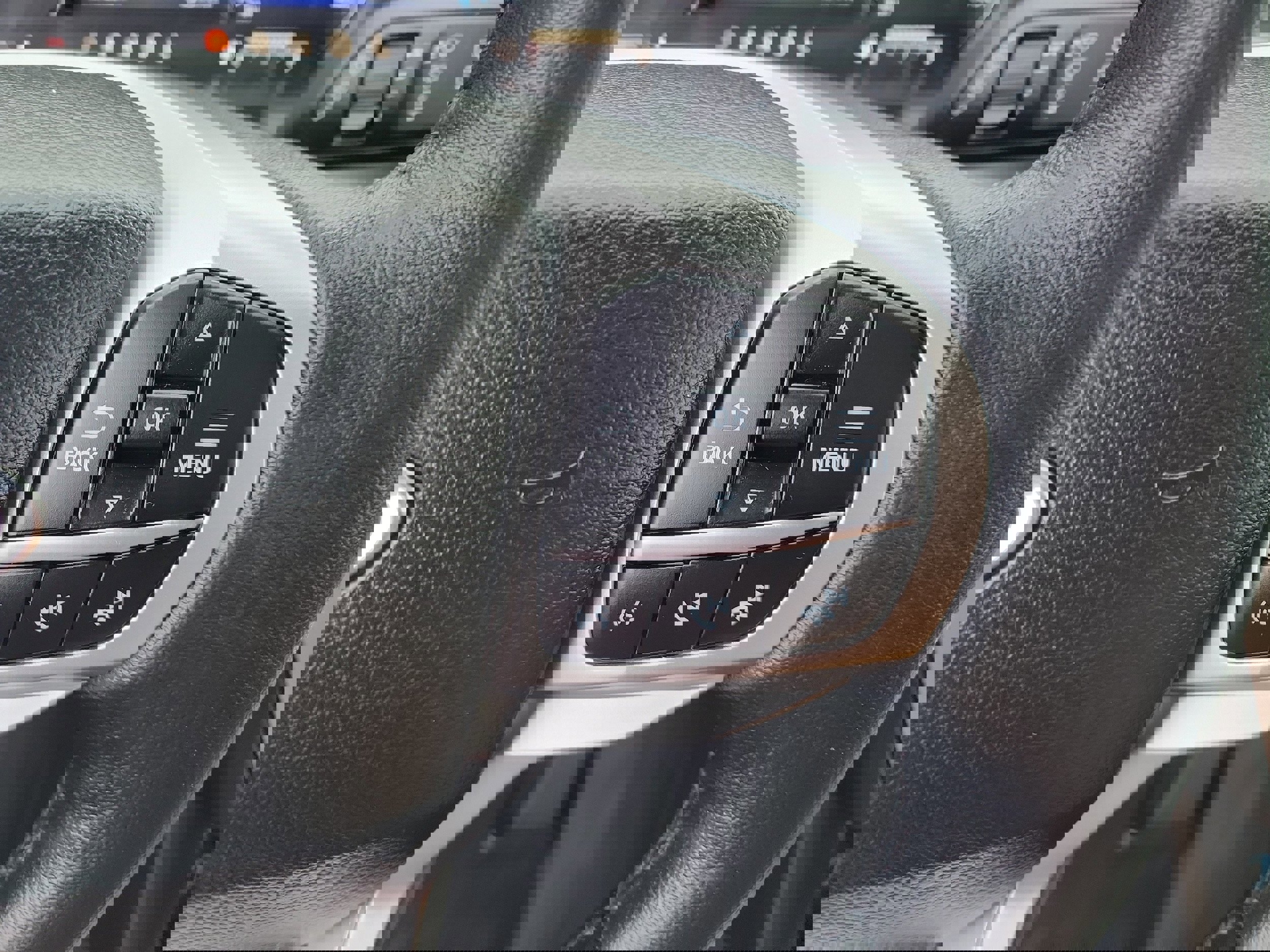 Certified 2023 Ford Explorer XLT w/ Equipment Group 202A image 25