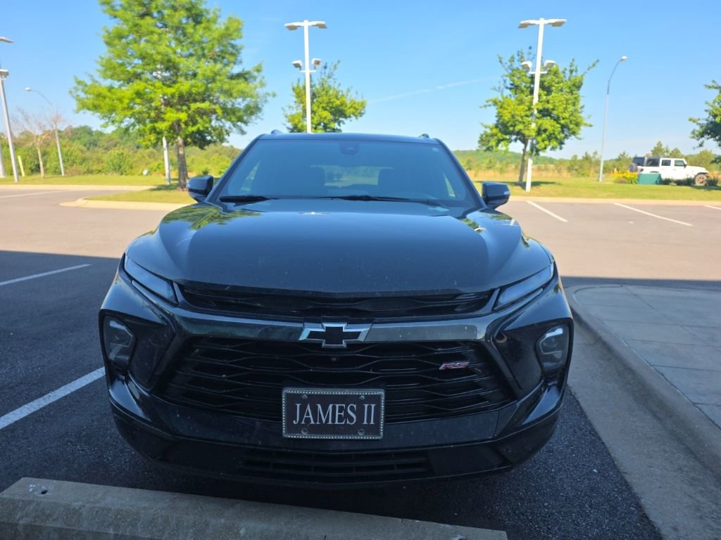 Used 2024 Chevrolet Blazer RS w/ Driver Confidence II Package FWD image 3