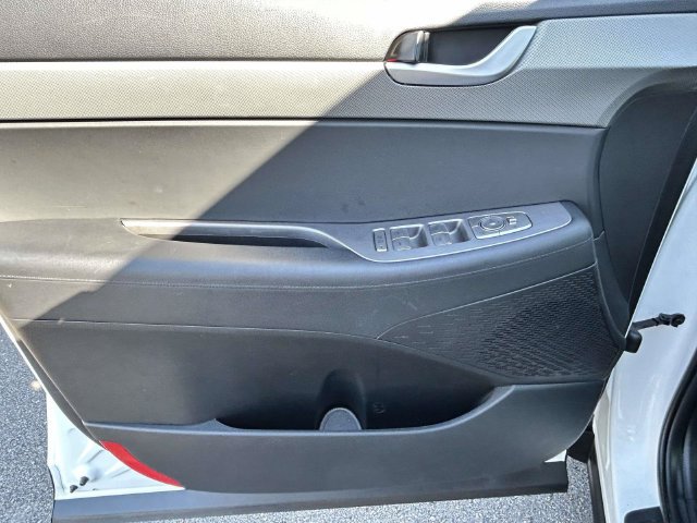 Used 2025 Hyundai Palisade SEL FWD image 18