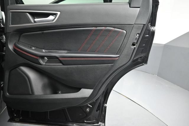 Certified 2024 Ford Edge ST-Line AWD/4WD image 26