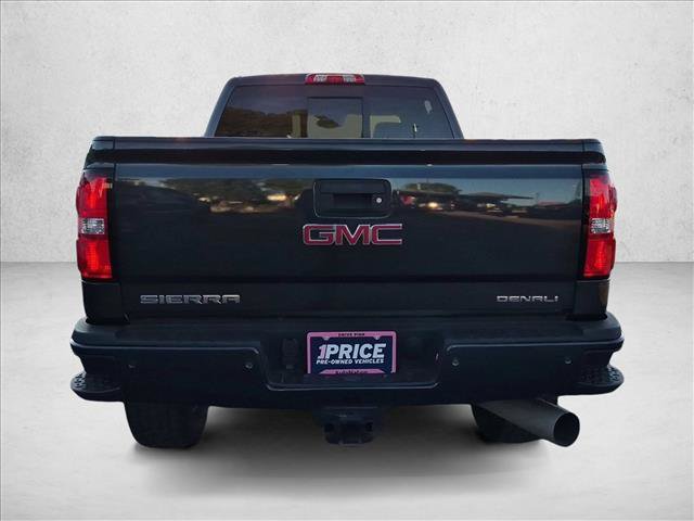 Used 2019 GMC Sierra 2500 Denali w/ Duramax Plus Package AWD/4WD image 6