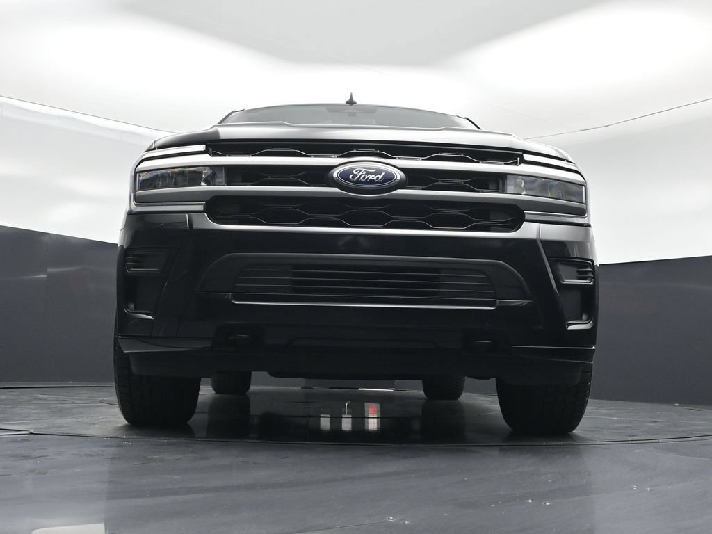 Certified 2024 Ford Expedition XLT AWD/4WD image 46