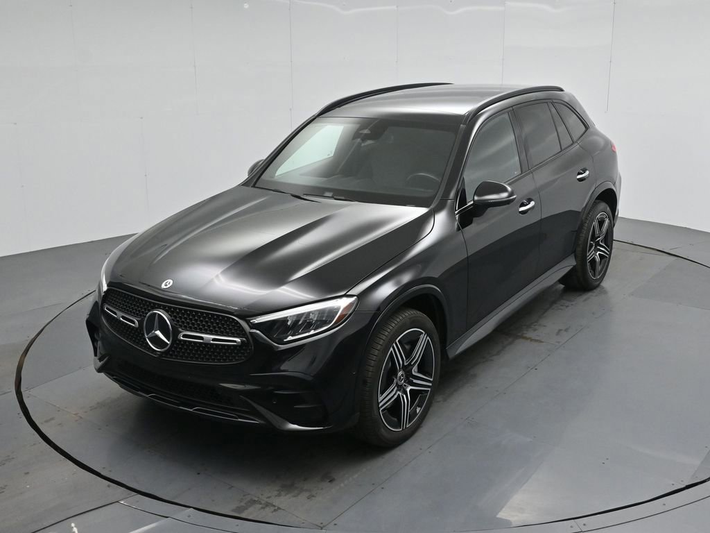 Used 2023 Mercedes-Benz GLC 300 image 26