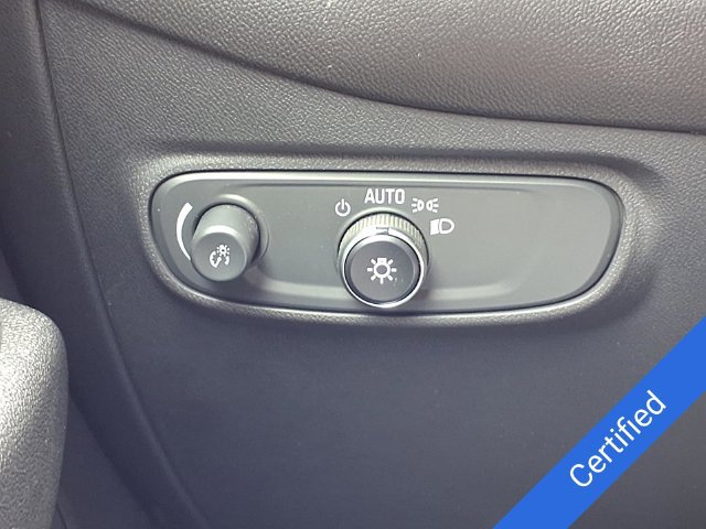 Used 2022 Chevrolet Equinox RS w/ LPO, Floor Liner Package AWD/4WD image 17