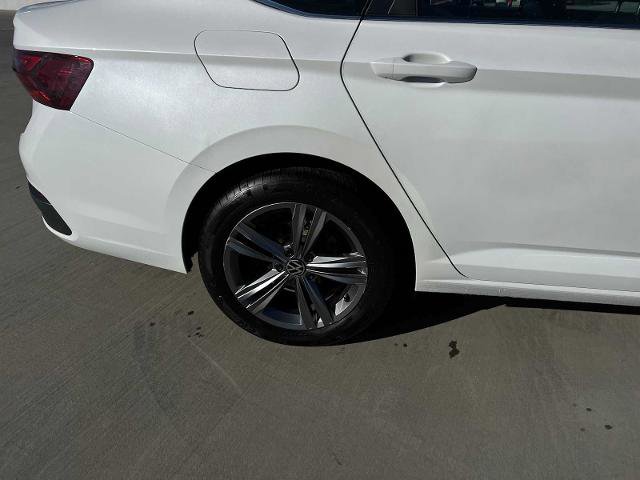 Used 2023 Volkswagen Jetta SE FWD image 8