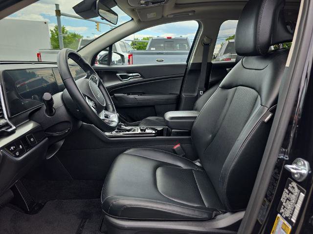 Used 2025 Kia Sportage EX w/ Premium Package AWD/4WD image 23