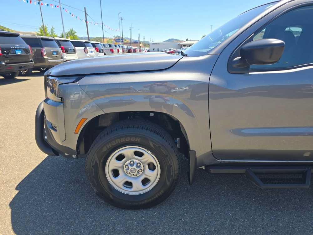 Used 2022 Nissan Frontier S w/ Technology Package AWD/4WD image 18
