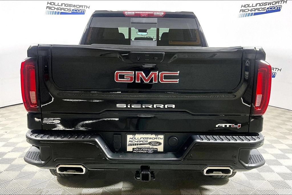 Used 2025 GMC Sierra 1500 AT4 w/ AT4 Premium Package AWD/4WD image 4
