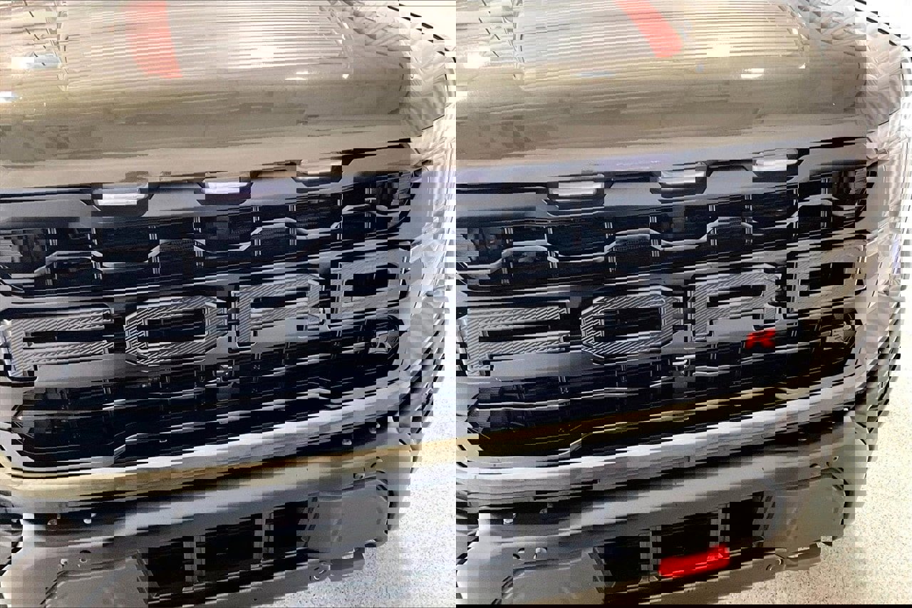 Certified 2025 Ford F150 Raptor w/ Equipment Group 803A Raptor R image 31