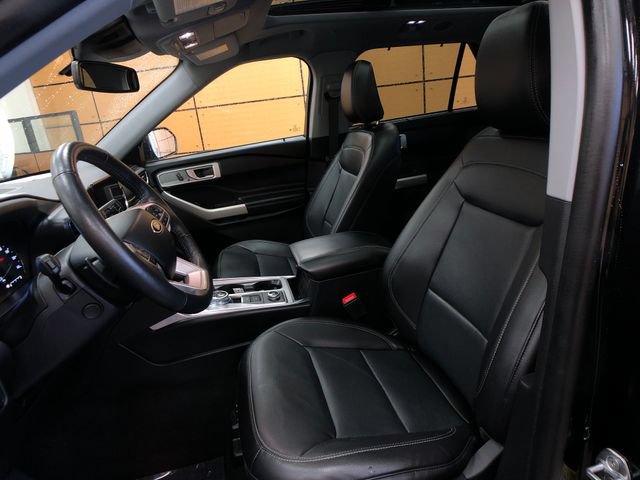 Certified 2021 Ford Explorer Limited w/ Hybrid Equipment Group 310A AWD/4WD image 10