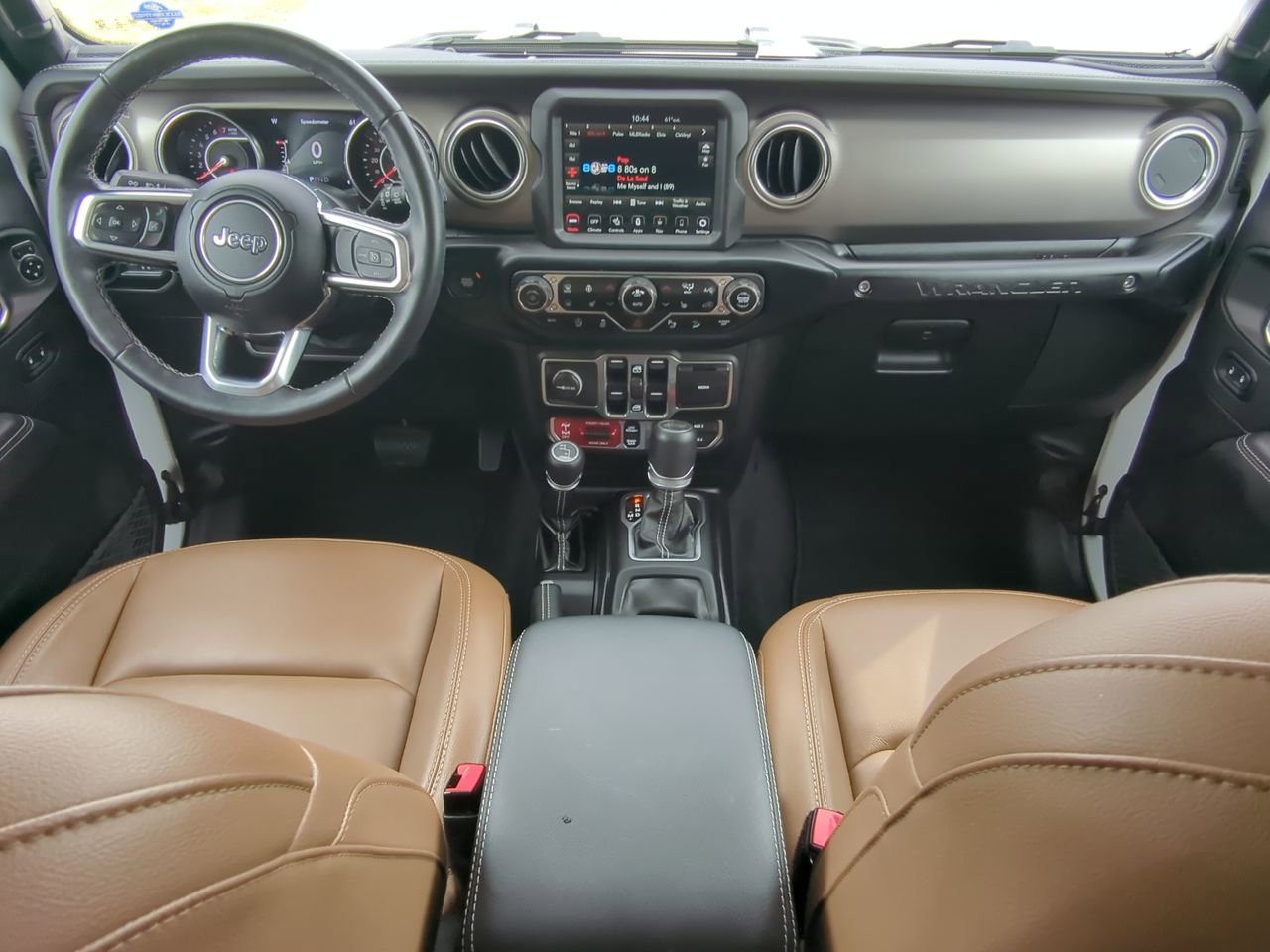 Used 2021 Jeep Wrangler Unlimited Rubicon AWD/4WD image 12