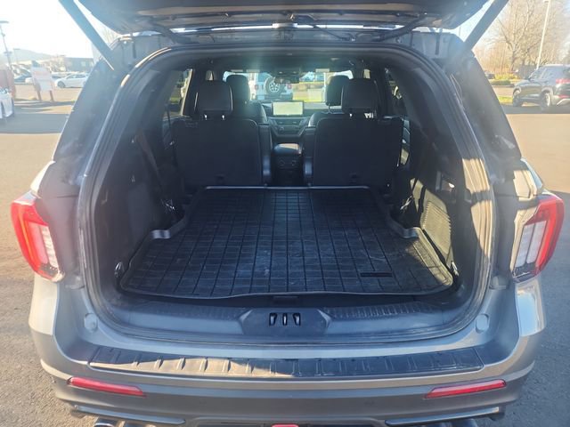 Certified 2025 Ford Explorer ST image 49