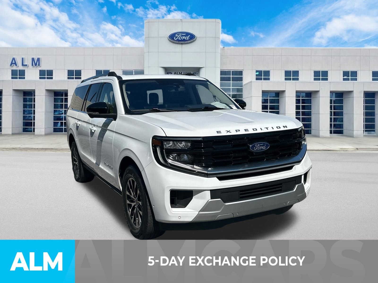 Certified 2025 Ford Expedition Max Platinum AWD/4WD image 3
