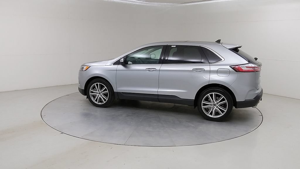 Certified 2024 Ford Edge Titanium w/ Equipment Group 301A AWD/4WD image 18