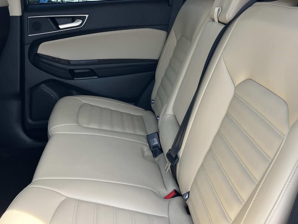 Certified 2022 Ford Edge SEL w/ Convenience Package AWD/4WD image 27