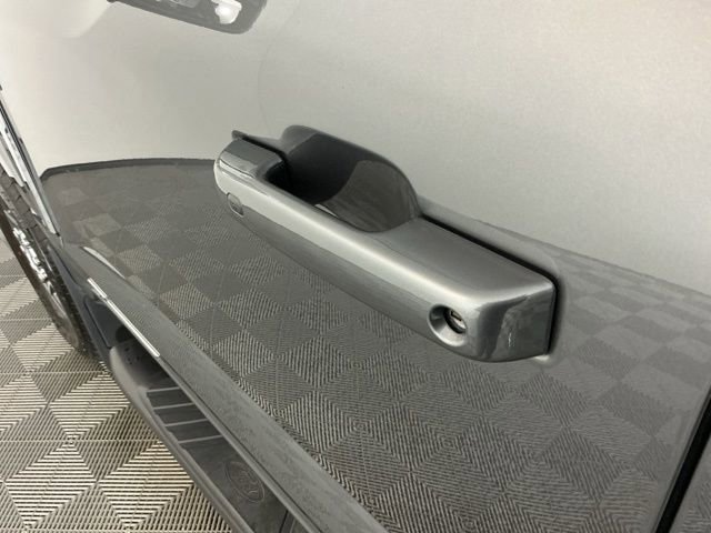 Certified 2025 Ford F350 Lariat w/ FX4 Off-Road Package image 14