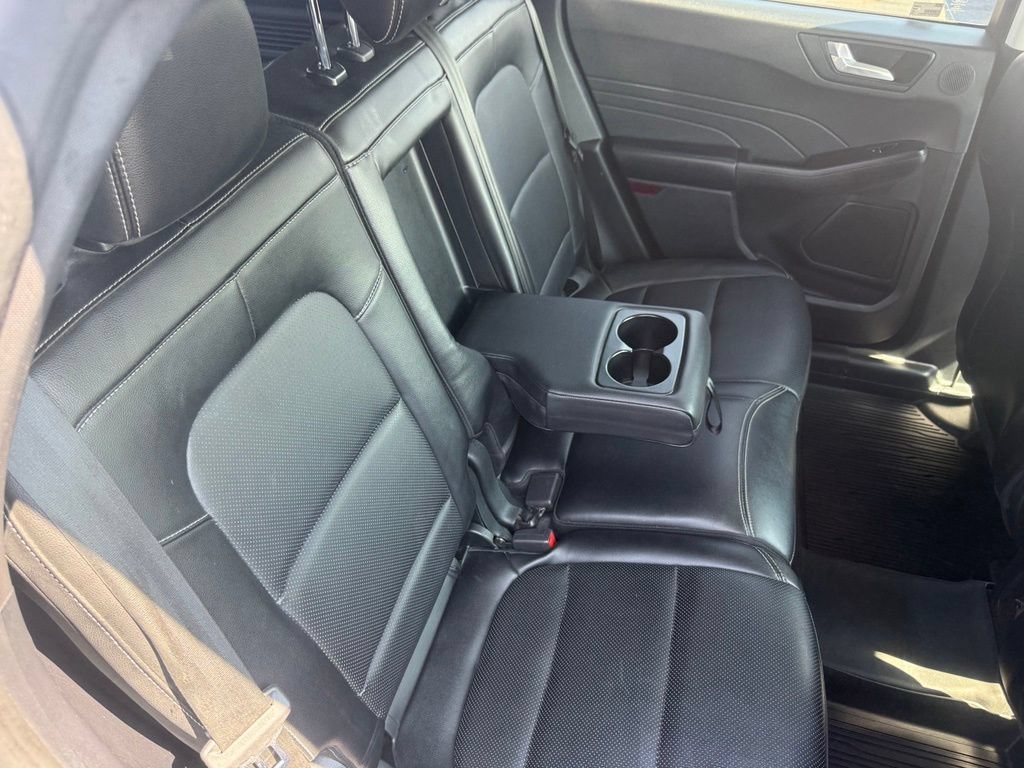 Certified 2022 Ford Escape SEL w/ Technology Package FWD image 55