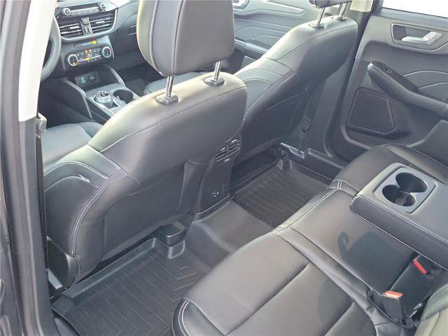 Certified 2022 Ford Escape Titanium w/ Class II Trailer Tow Package image 26