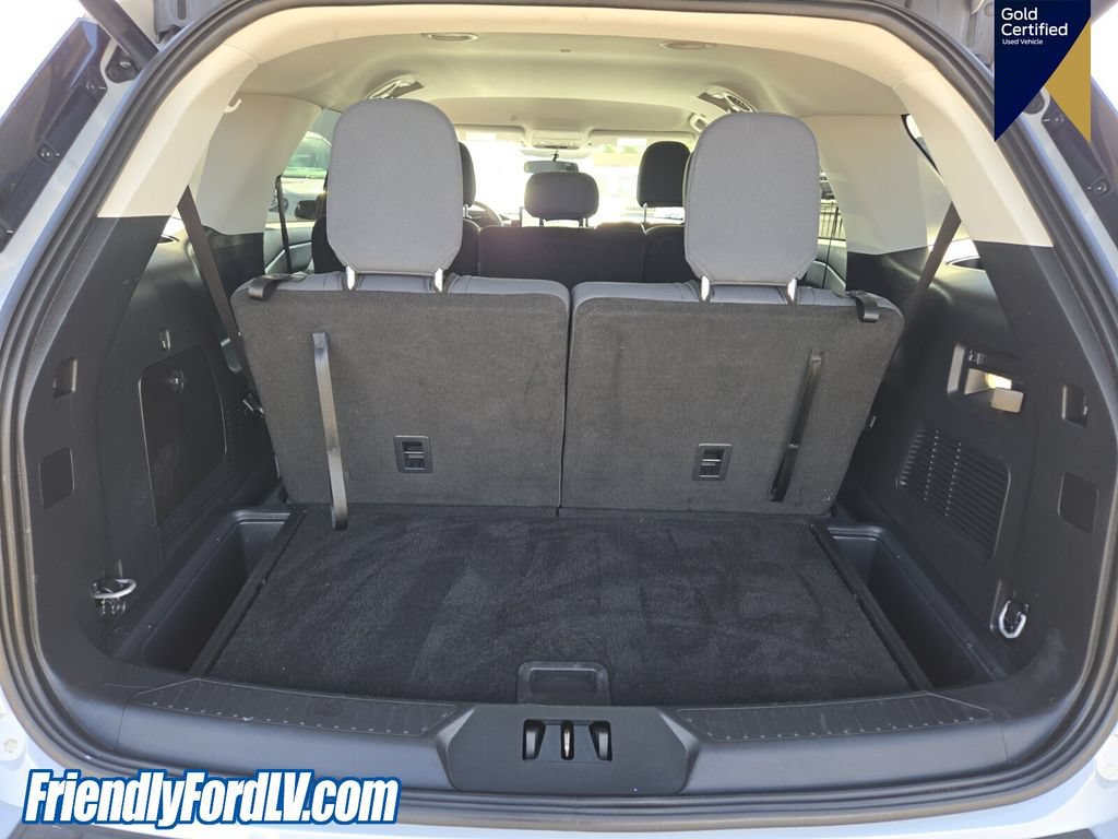 Certified 2025 Ford Explorer Active RWD image 17