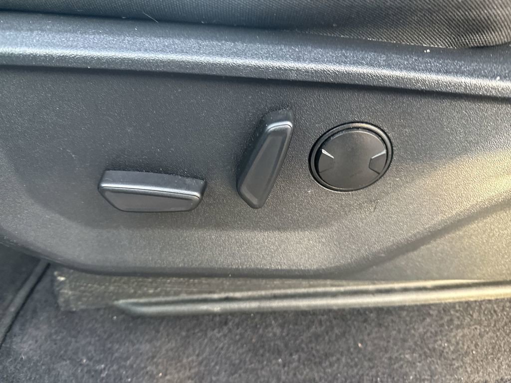 Certified 2023 Ford F150 XLT w/ Equipment Group 302A High image 10