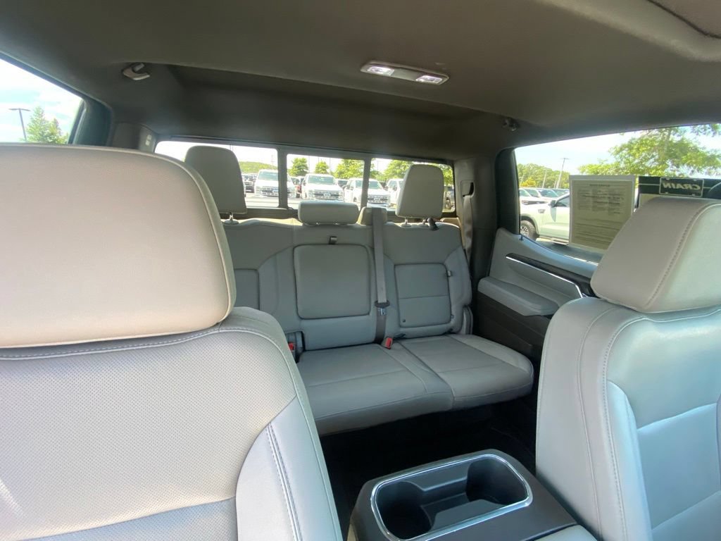 Used 2024 GMC Sierra 1500 SLT w/ SLT Premium Package AWD/4WD image 26