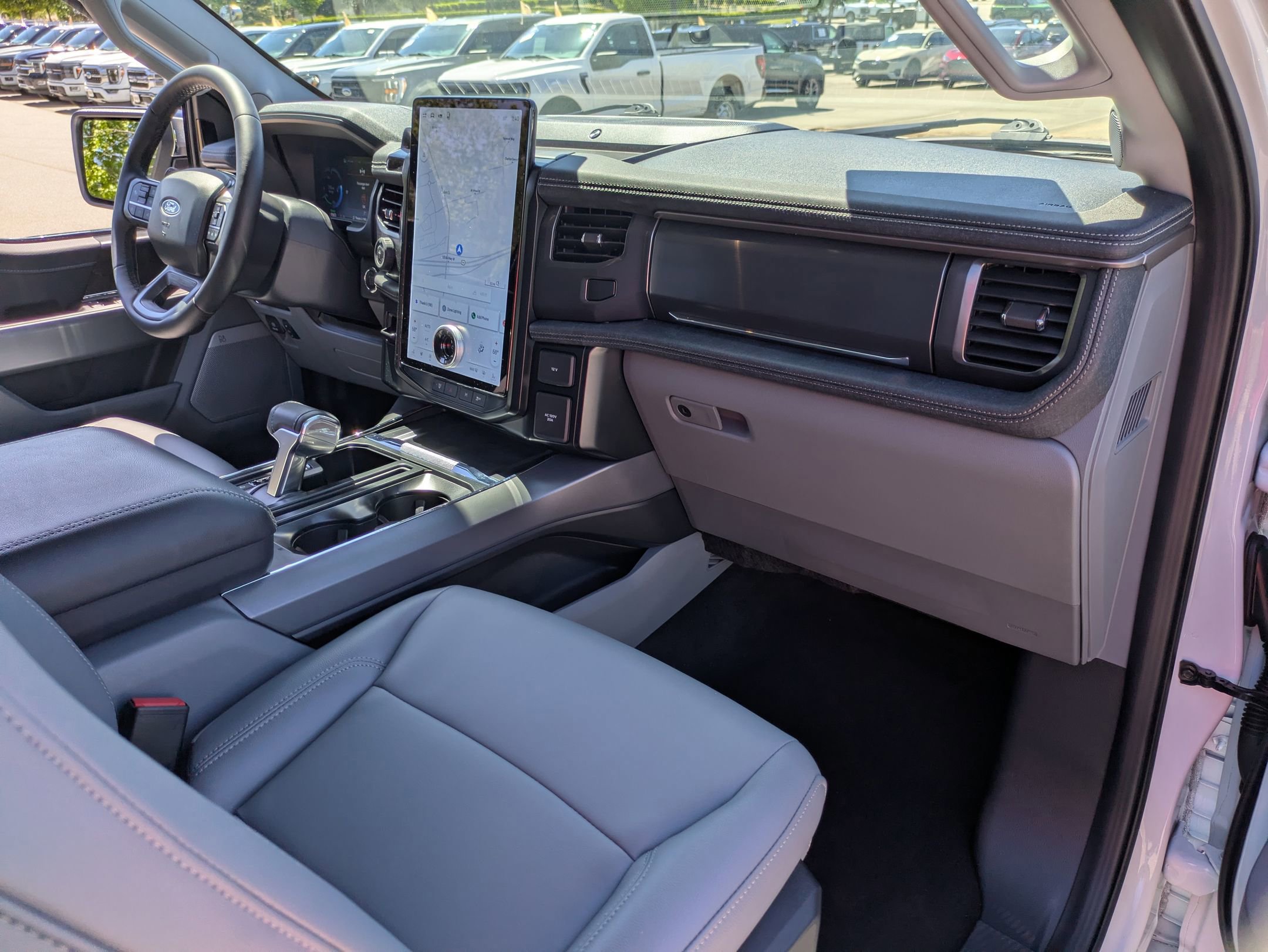 Certified 2025 Ford F150 Lightning Flash AWD/4WD image 45