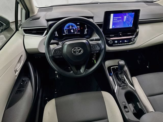 Used 2026 Toyota Corolla LE FWD image 21