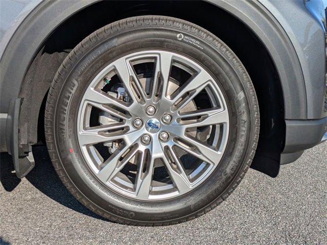 Certified 2026 Ford Explorer Platinum image 11