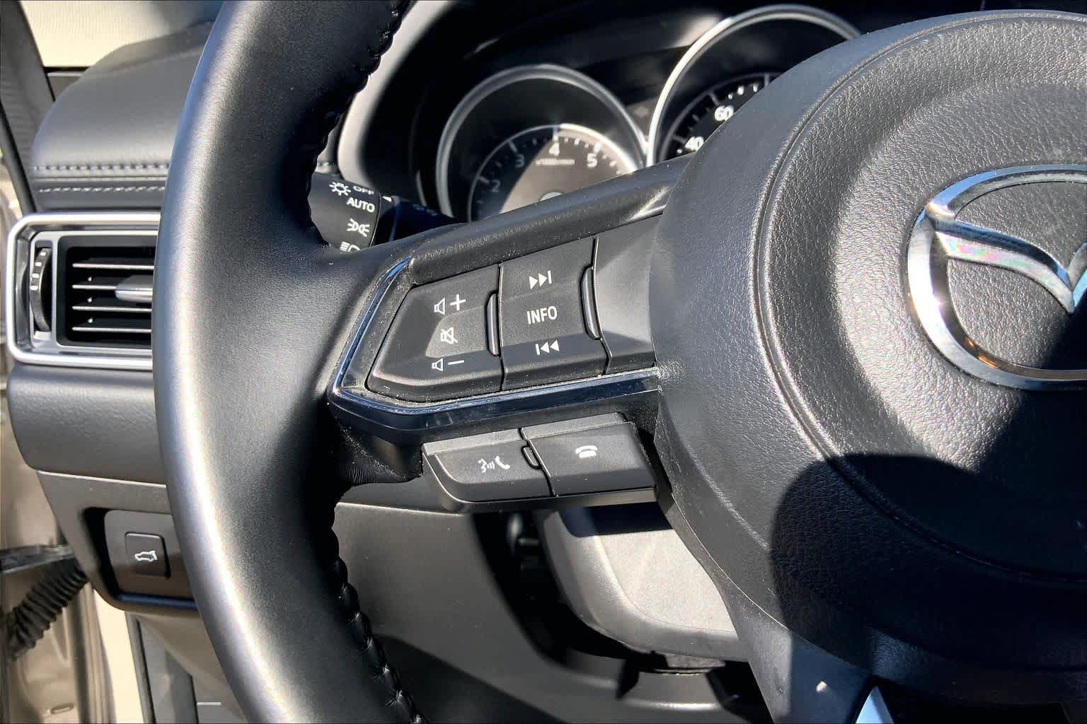 Used 2025 MAZDA CX-5 AWD 2.5 S w/ Preferred Package image 24
