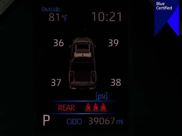 Used 2023 Toyota Tundra Limited w/ TRD Off-Road Package AWD/4WD image 17